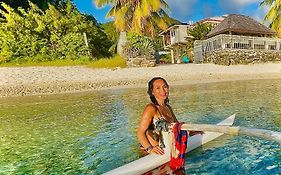 Manava Huahine Beach House